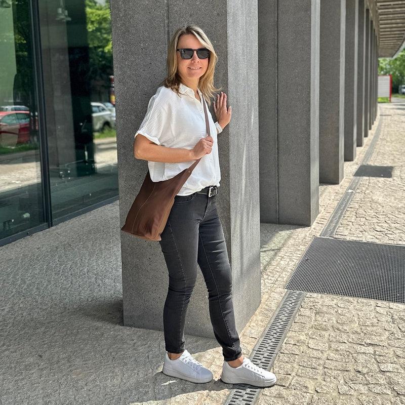 Leconi mittlere Umhängetasche Schultertasche Beuteltasche Damentasche Leder rehbraun LE0072 Große Rabatte