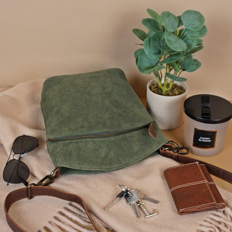 Leconi kleine Umhängetasche Schultertasche Freizeittasche Wildleder grün LE3049 Sonderangebot der Fabrik