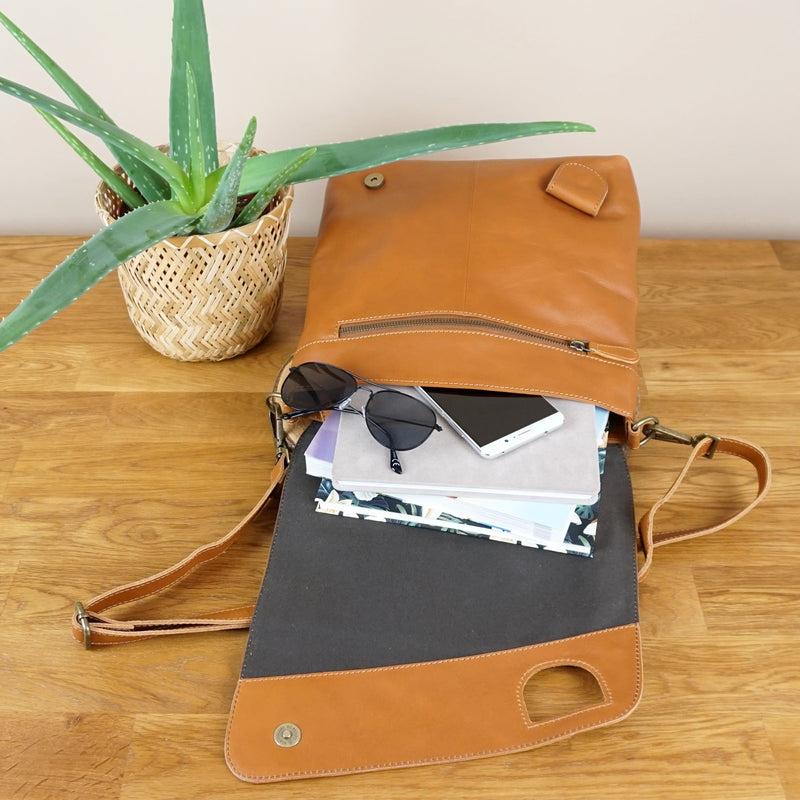 Leconi Umhängetasche Ledertasche Schultertasche Leder cognac LE3073 Riesige Ersparnisse