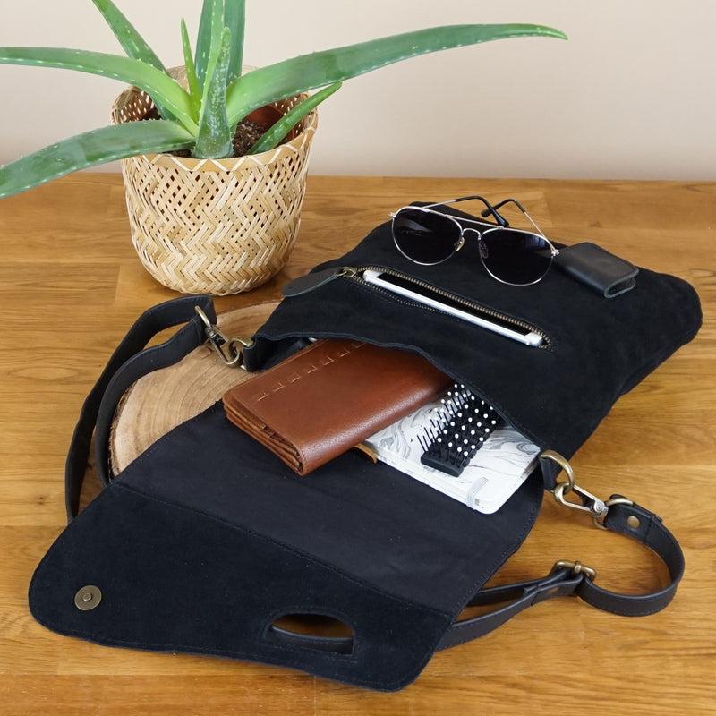 Leconi Umhängetasche Schultertasche Veloursleder schwarz LE3027 Super Sparpreis