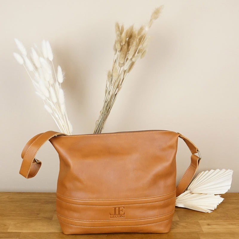 Leconi Umhängetasche Ledertasche Damentasche Leder cognac LE0064 Letzte 3 Tage