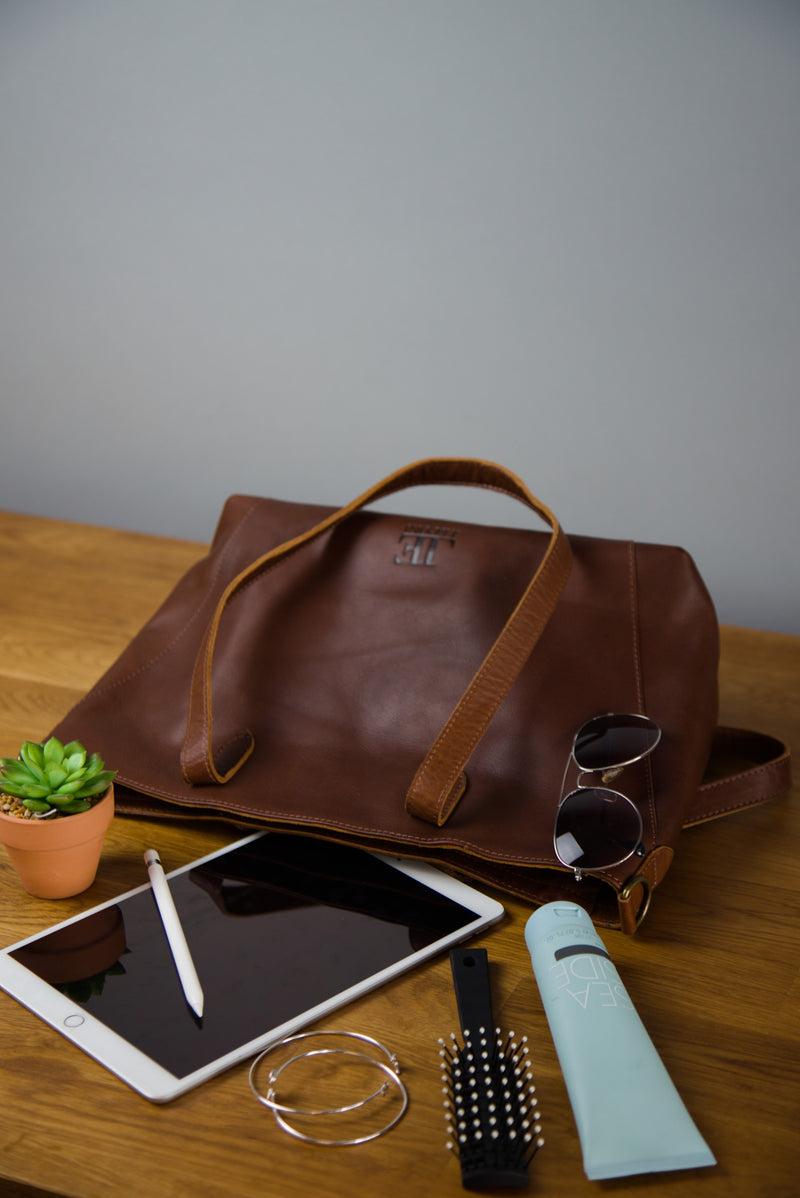 Leconi Schultertasche Damentasche DIN A4 Leder braun LE0071 Rabatte dieses Monats