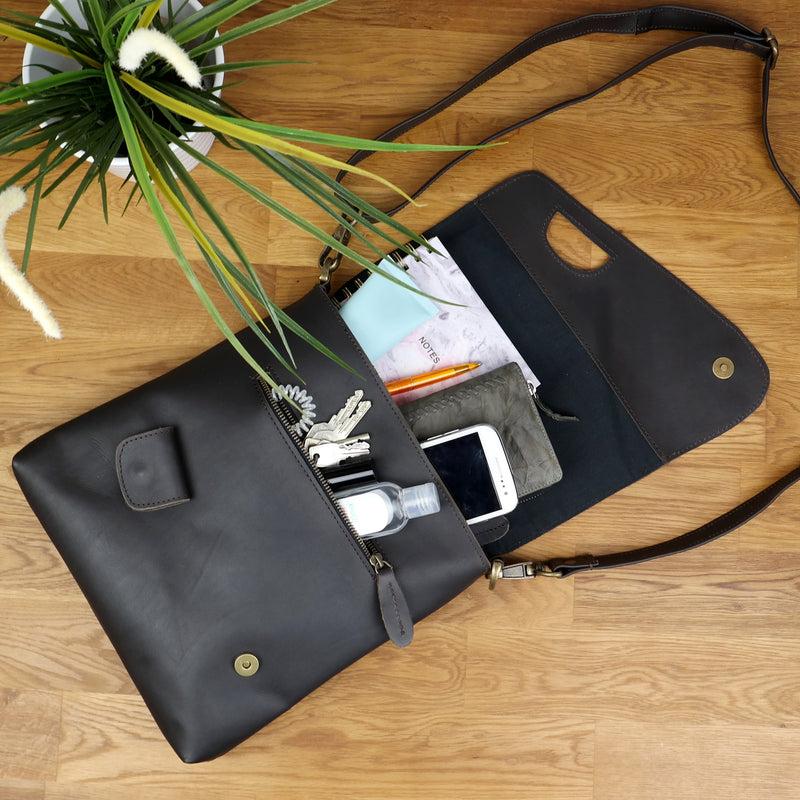 Leconi Umhängetasche Ledertasche Schultertasche Leder dunkelbraun LE3027 Osterangebot