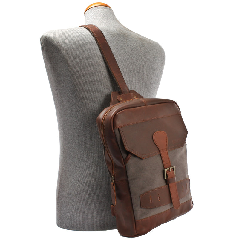 Leconi Freizeitrucksack Crossbag Rucksack Damen Herren Leder Canvas grau LE1012 Letzter Tag