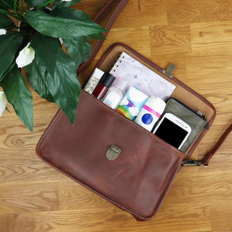 Leconi Schultertasche Umhängetasche Damen Leder gewachstes Rindsleder braun LE3044 Rabatt