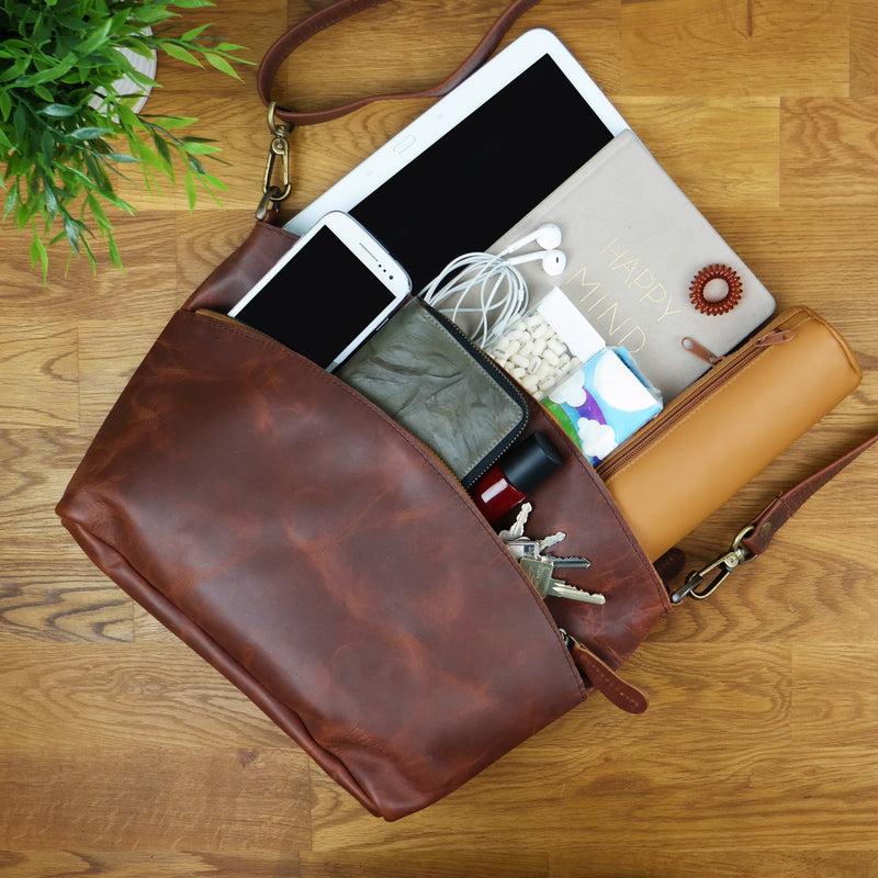 Leconi Umhängetasche Schultertasche Freizeittasche Leder braun LE3050 Bestseller