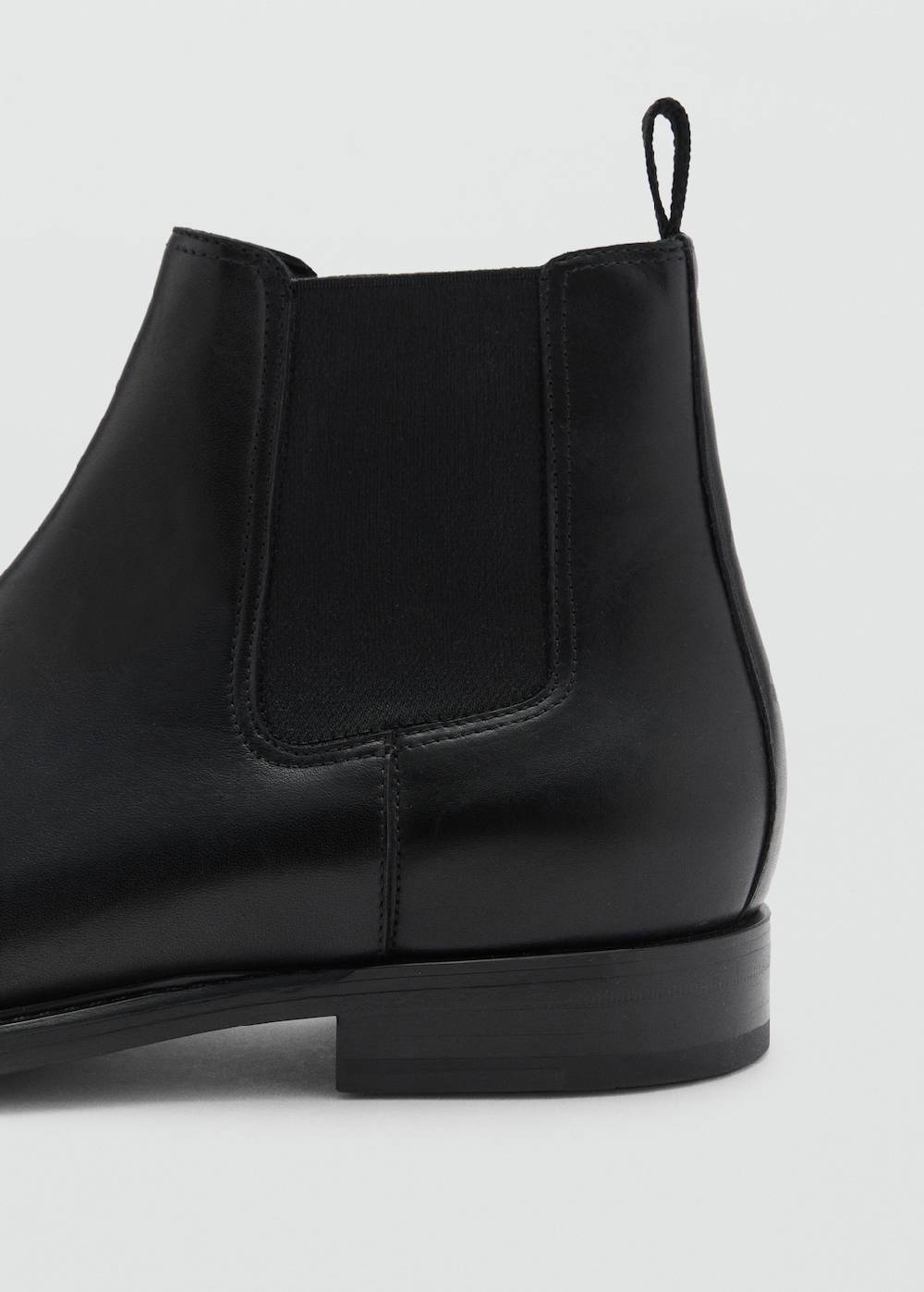﻿Mango Chelsea Boots aus poliertem Leder Bis zu 55% Rabatt