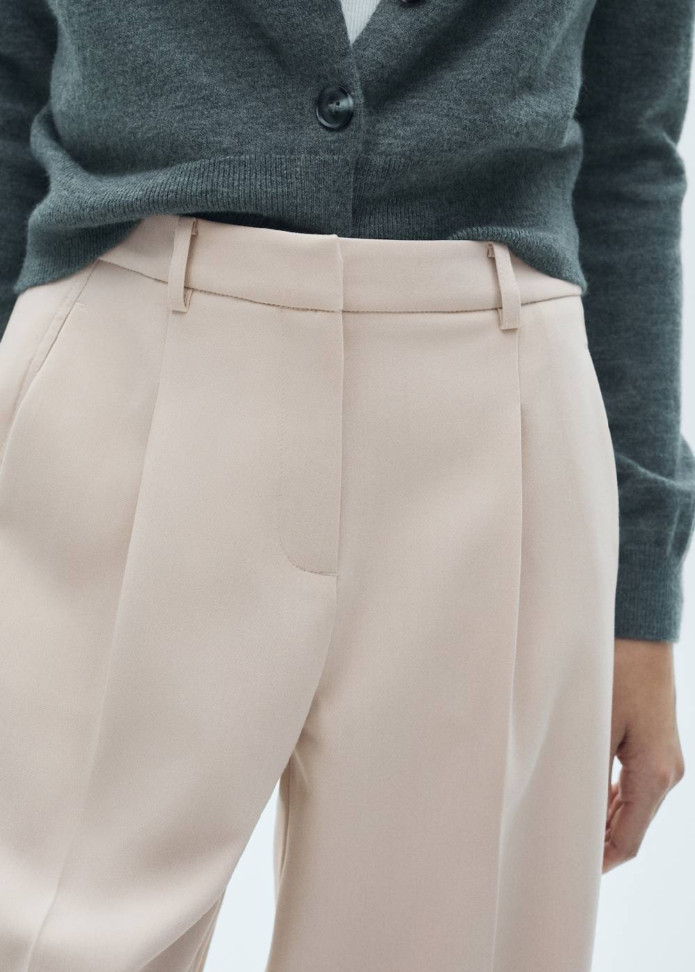 Mango Gerade Bundfaltenhose Begrenztes Angebot