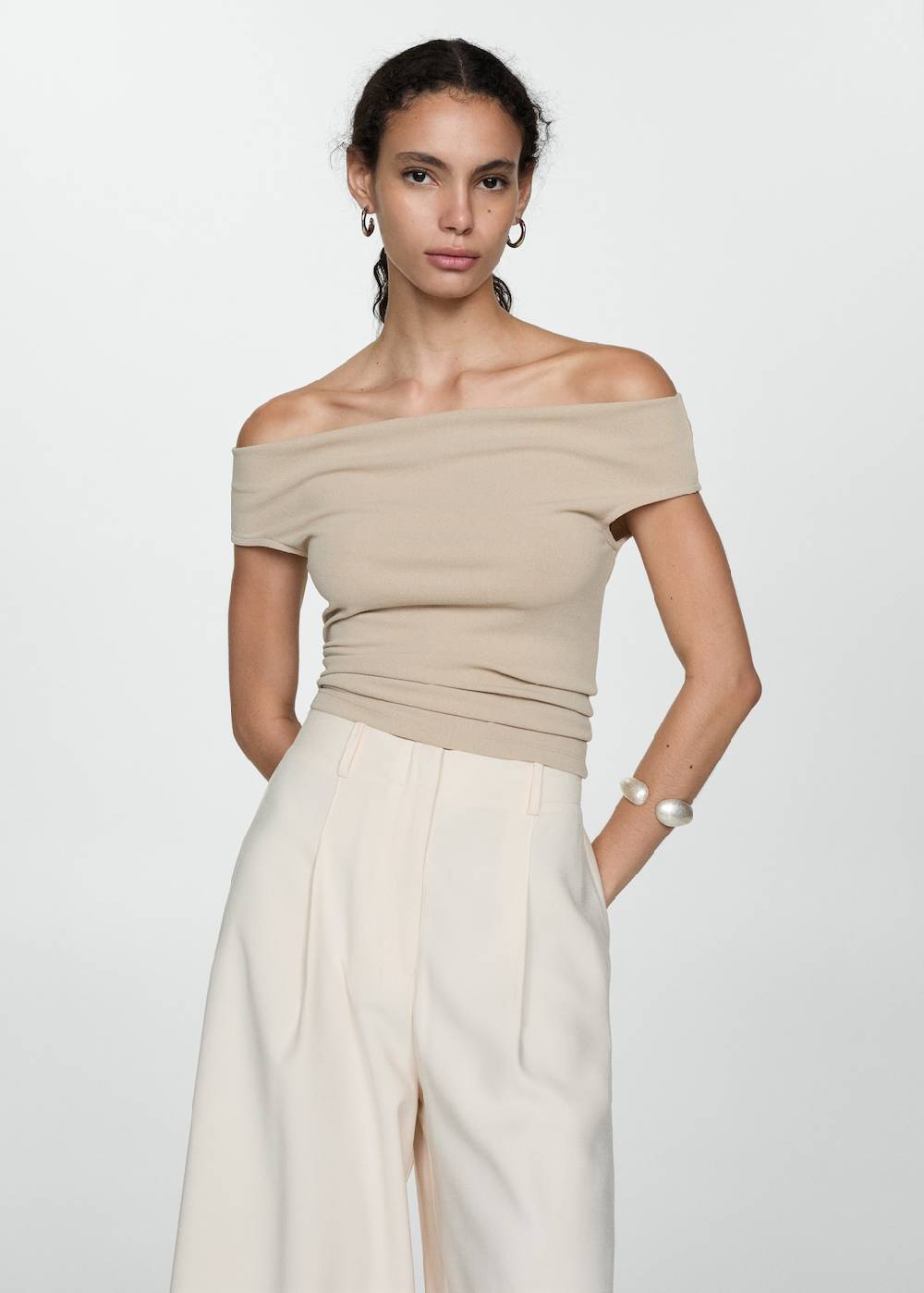 Mango Wideleg-Hose mit Stretchbund Vierteljährliche Förderung