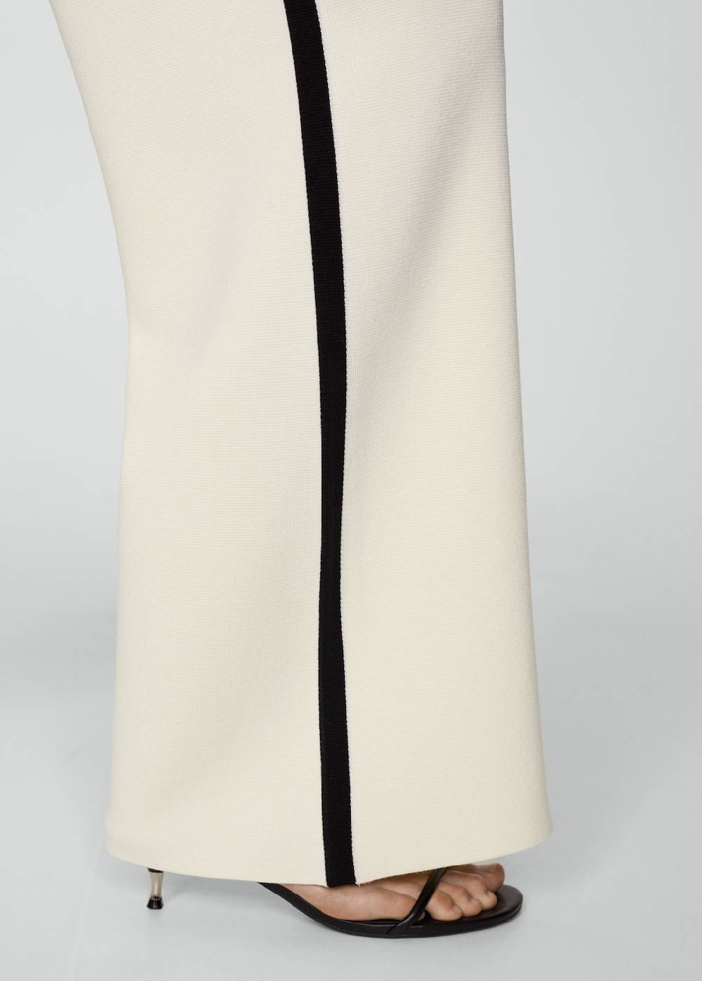 Mango Strickhose mit kontrastierenden Seitenstreifen Discount Store für neue Produkte