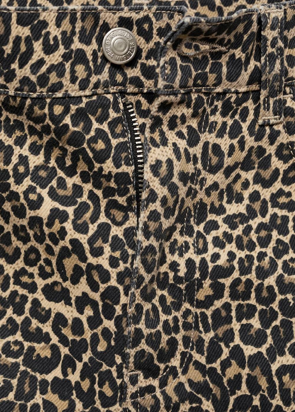 Mango Gerade Shorts mit Leopardenmuster Online