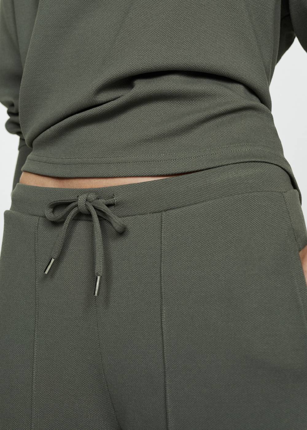 Mango Jogger Pants mit Nähten Kostenloser Versand