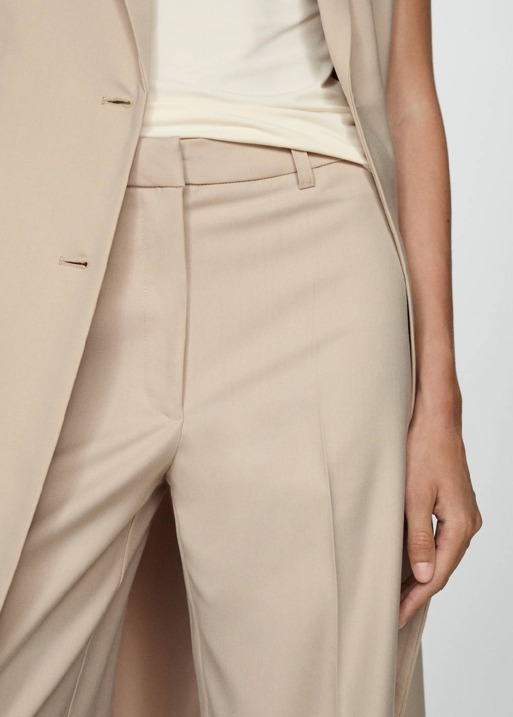 Mango Gerade Bundfaltenhose Sonderangebot