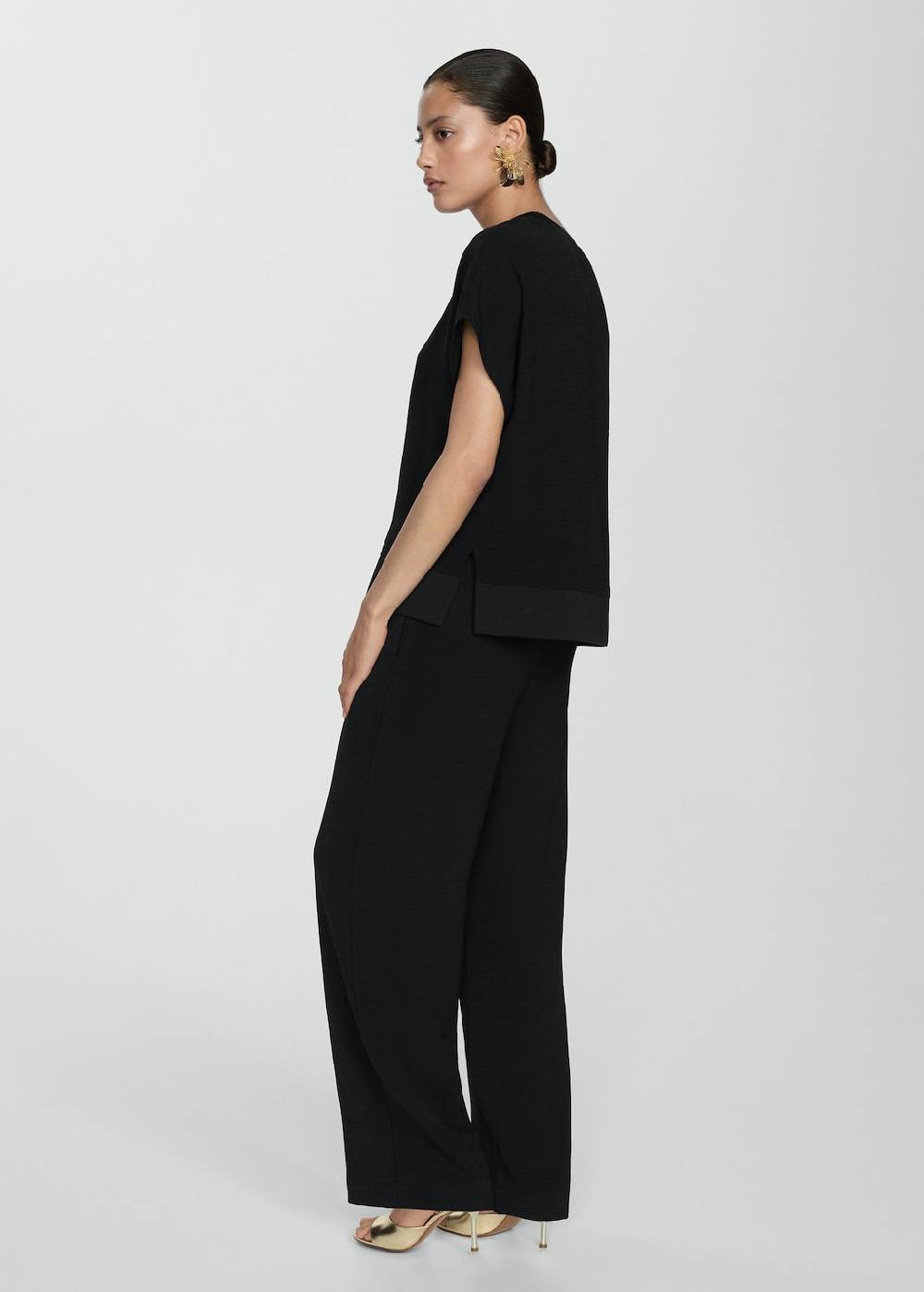 Mango Fließende Wideleg-Hose Sonderangebot der Fabrik