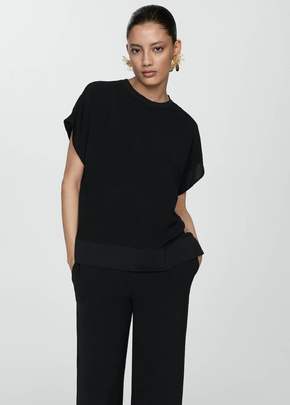 Mango Fließende Wideleg-Hose Sonderangebot der Fabrik