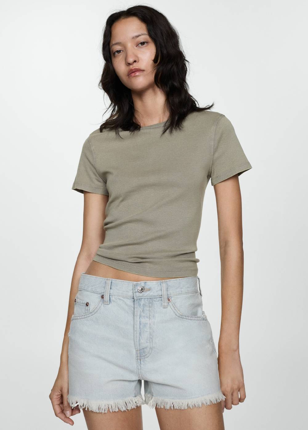 Mango Jeansshorts mit ausgefranstem Saum 50% Rabatt für begrenzte Zeit