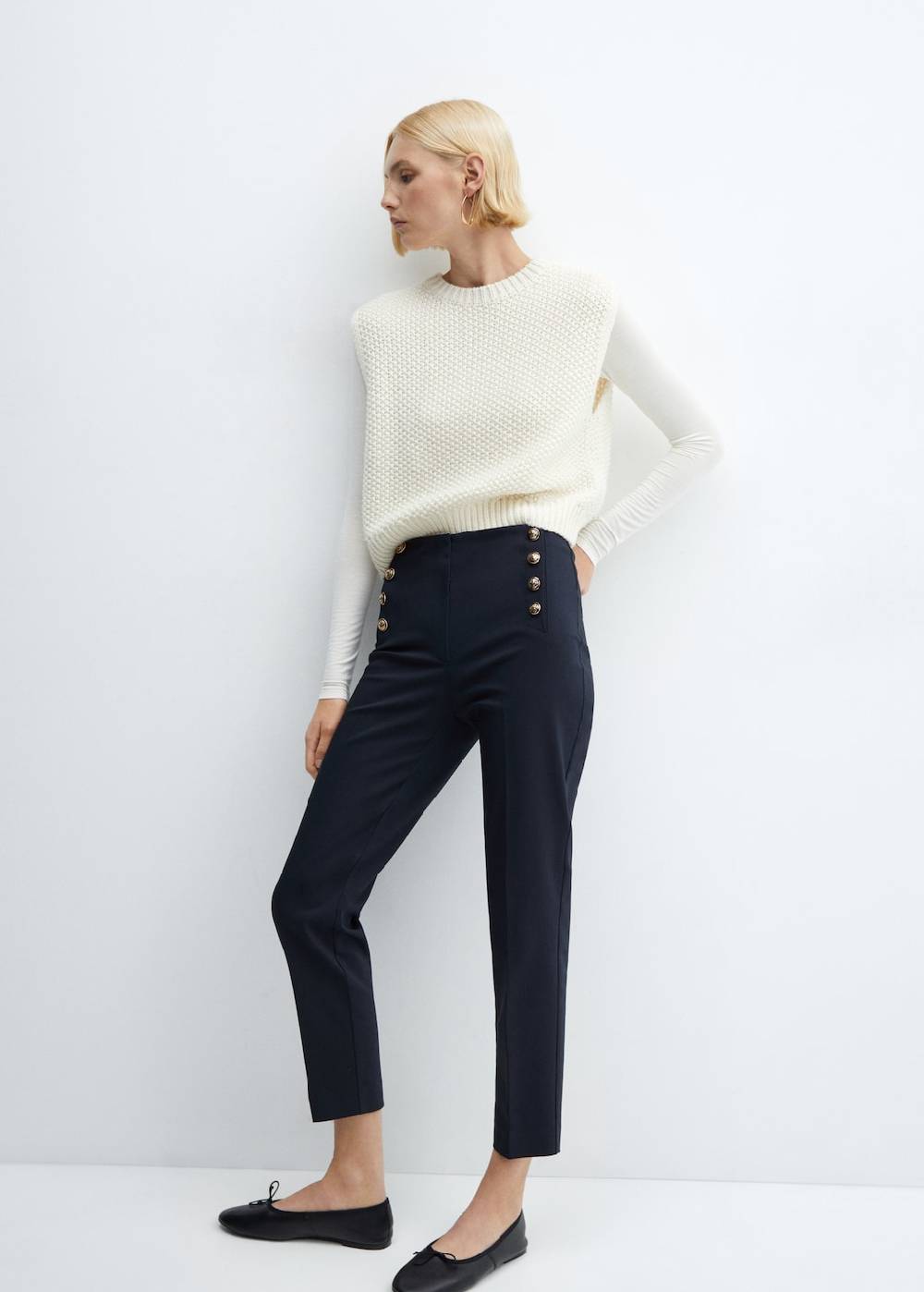 Mango Crop-Hose mit Knöpfen Fabrikverkauf