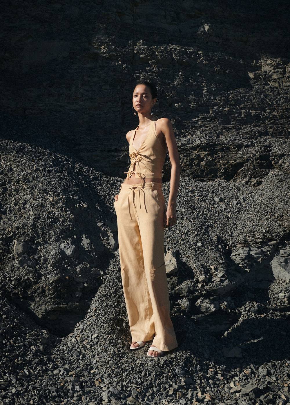 Mango Wideleg-Hose aus Lyocell Flash Sale