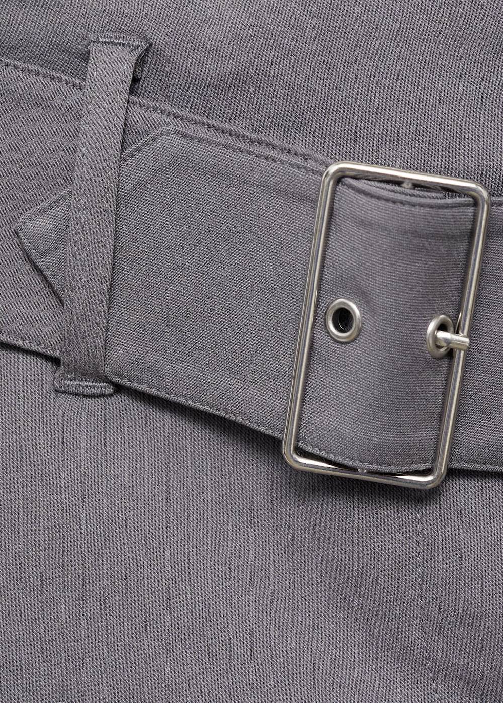 Mango Asymmetrische Shorts mit Gürtel Vierteljährliche Förderung