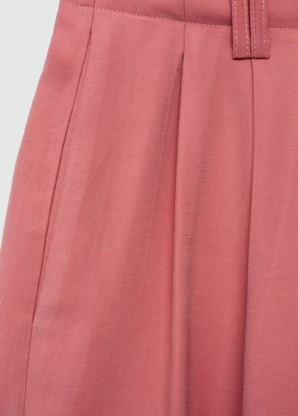 Mango Bundfaltenshorts mit mittlerer Bundhöhe Riesige Rabatte