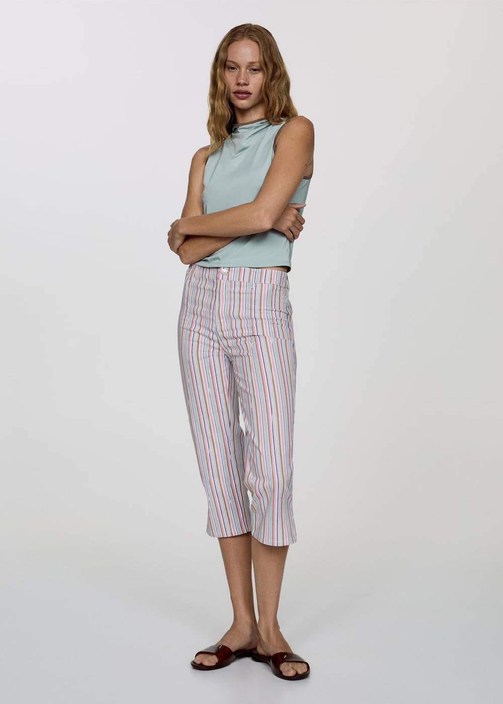Mango Gestreifte Capri-Jeans zollfrei