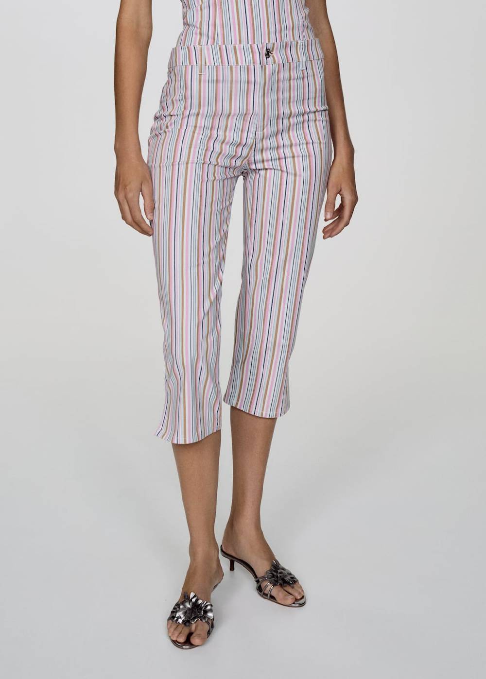 Mango Gestreifte Capri-Jeans zollfrei