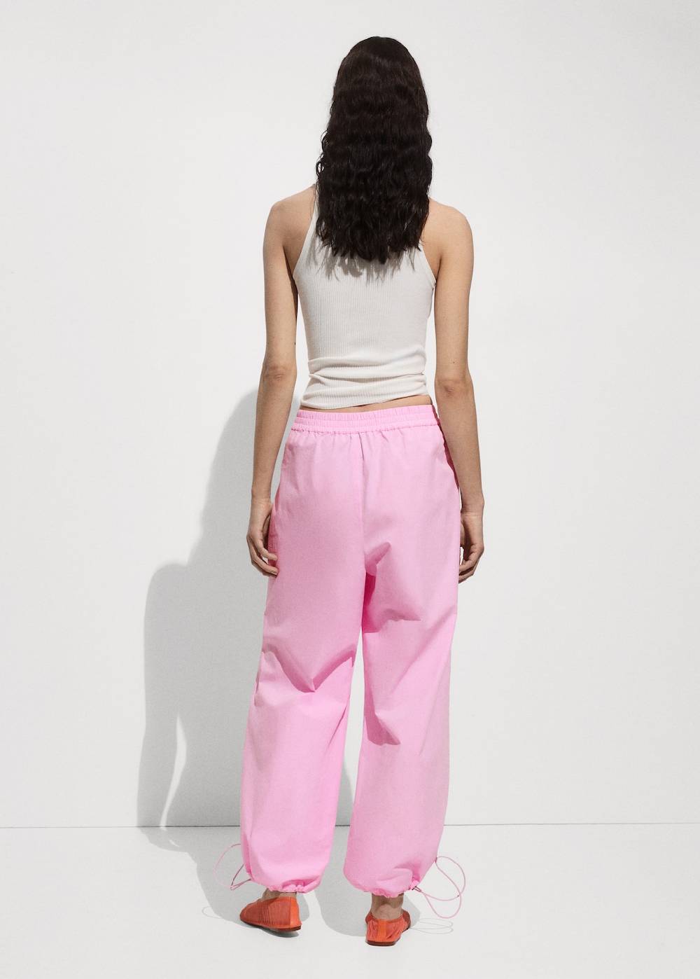 Mango Fallschirmhose aus 100 % Baumwolle Online