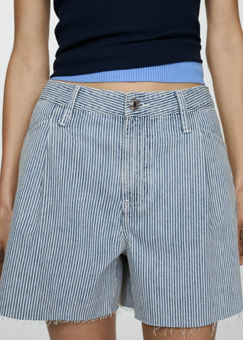 Mango Jeansshorts mit Streifenmuster Cyber Monday