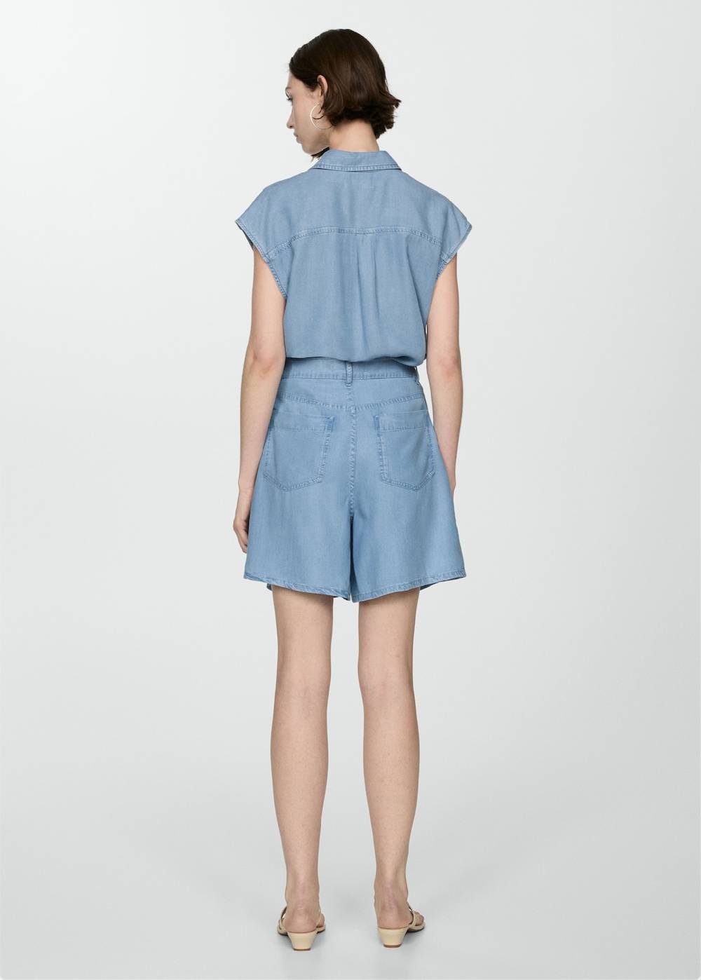 Mango Bermudashorts aus Lyocell mit Bundfalten Große Rabatte