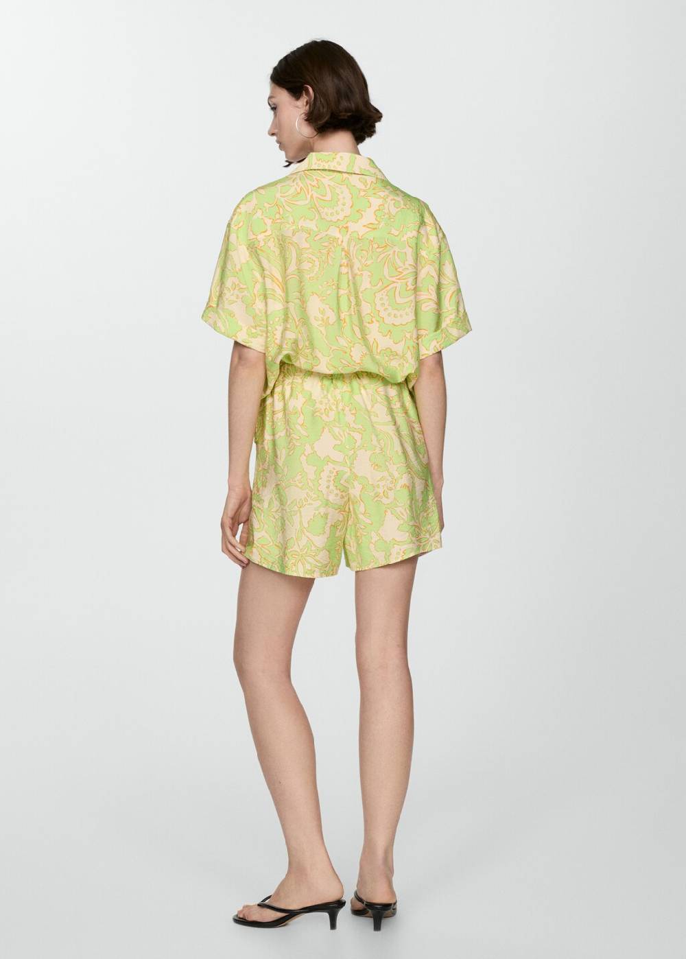 Mango Fließende Print-Shorts 50% Rabatt mit kostenlosem Versand