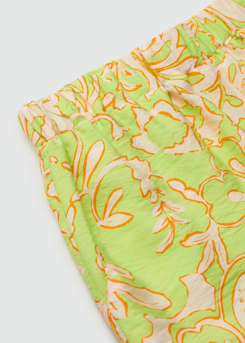 Mango Fließende Print-Shorts 50% Rabatt mit kostenlosem Versand