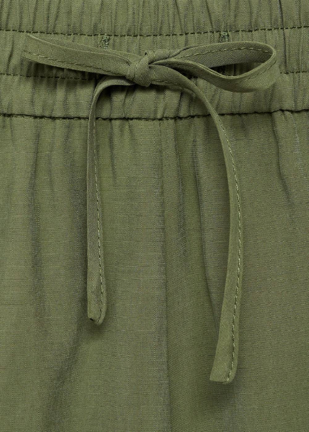 Mango Modal-Shorts mit Schleife 2025