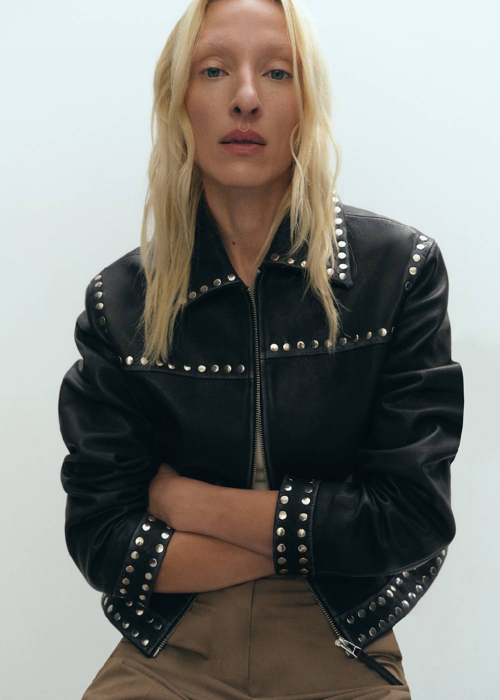 Mango Lederjacke mit Nieten Preisnachlass