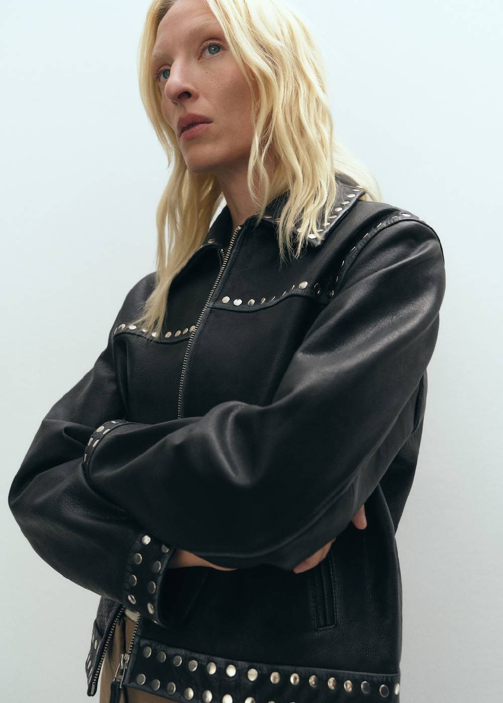 Mango Lederjacke mit Nieten Preisnachlass