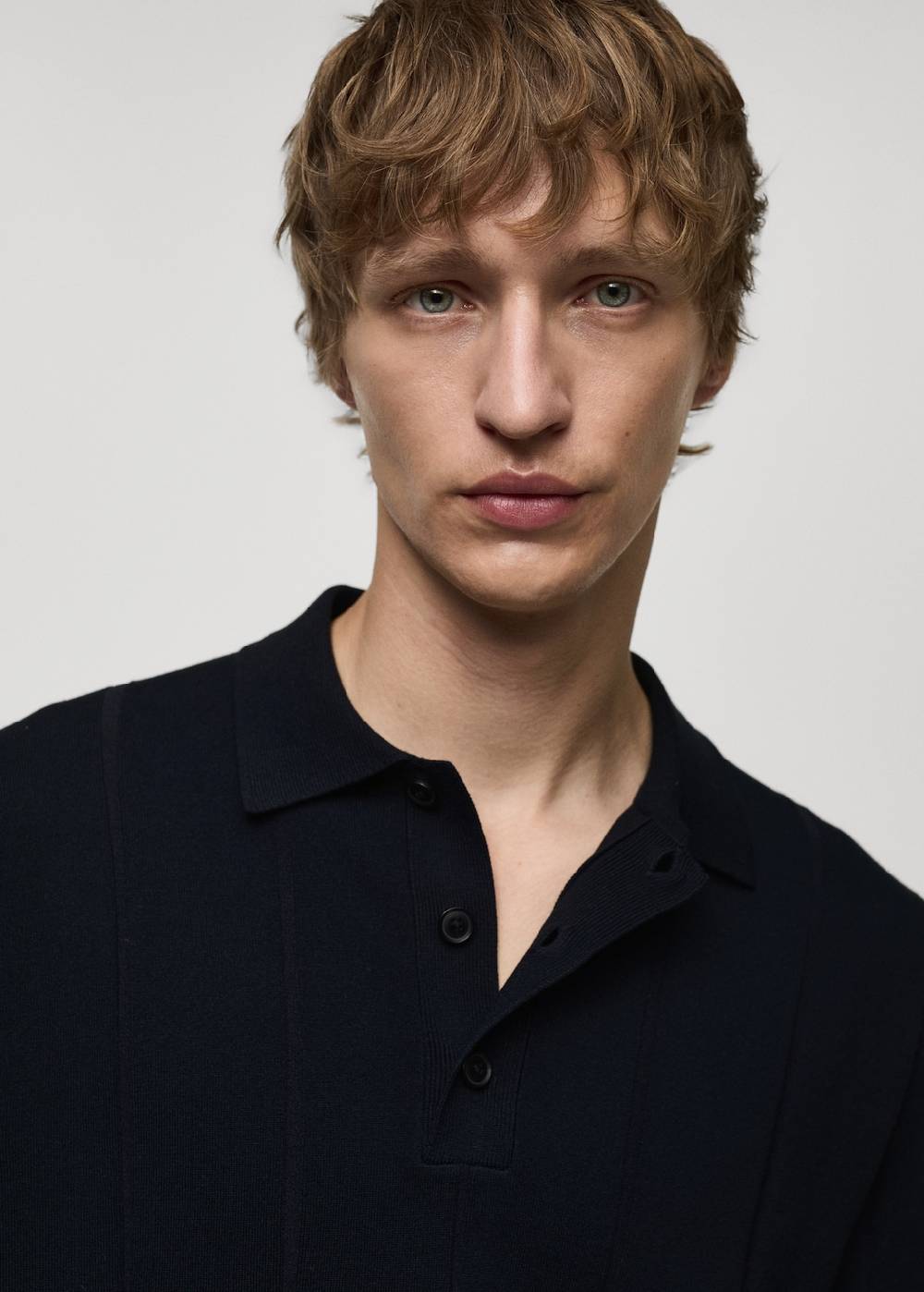Mango Feinstrick-Poloshirt mit Rippmuster Bis zu 60% Rabatt