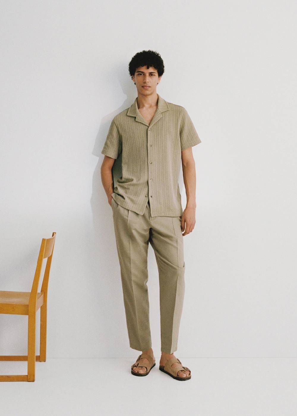 Mango Slim Fit-Leinenhose mit Kordel Speichern exportieren