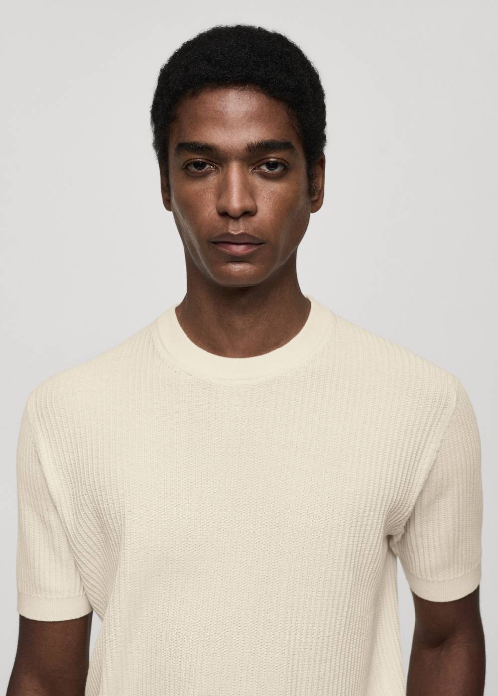 Mango Geripptes Strick-T-Shirt Kostenloser Versand