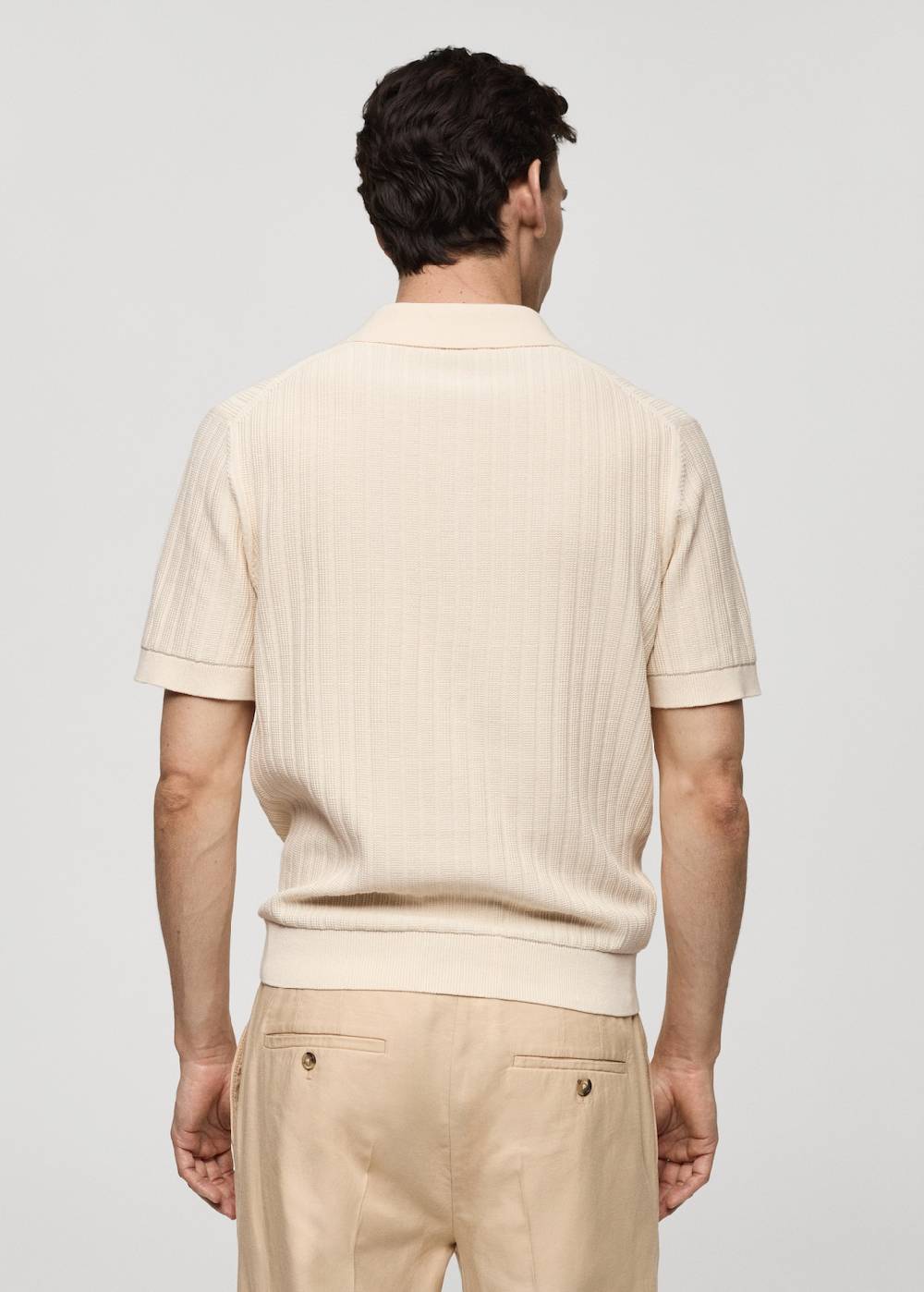 Mango Poloshirt aus 100 % Baumwolle mit Mikrostruktur Exklusivangebot