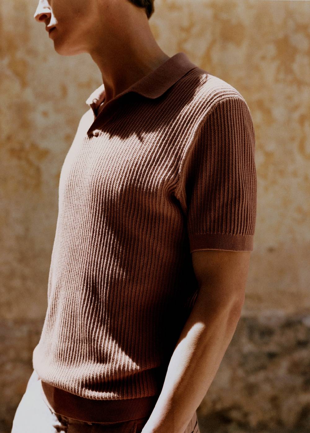 Mango Geripptes Strick-Poloshirt aus Baumwolle Zeitlich begrenztes Angebot