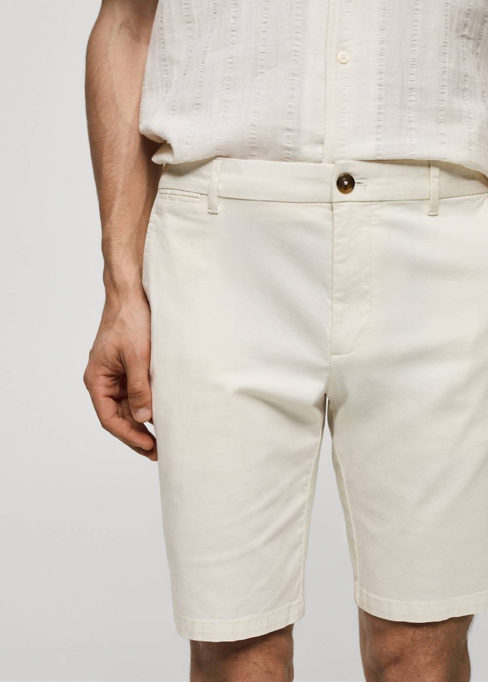 Mango Slim-Fit-Bermudashorts im Chino-Stil aus Baumwolle Räumungsverkauf