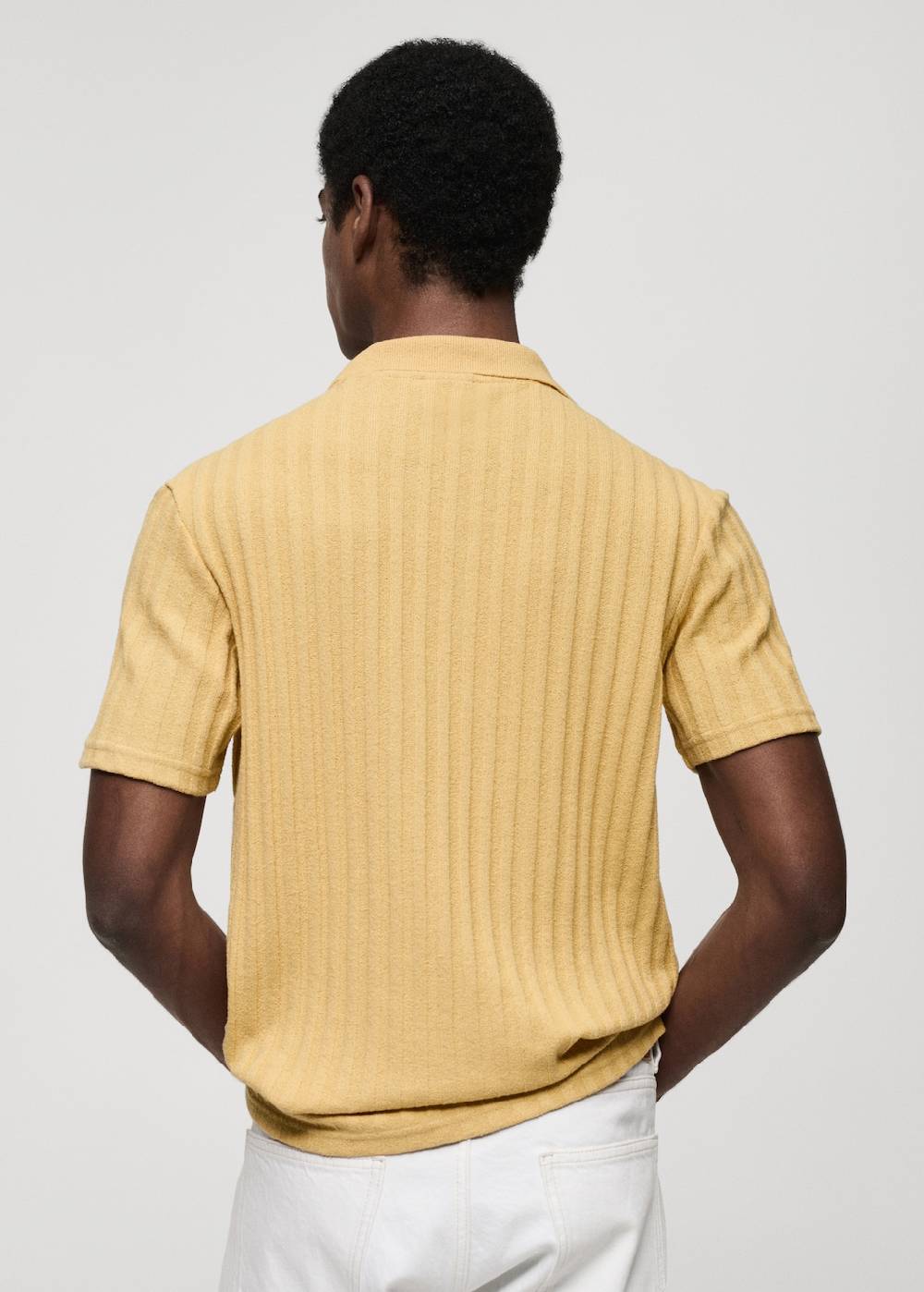 Mango Geripptes Regular-Fit-Poloshirt aus Baumwolle Angebote
