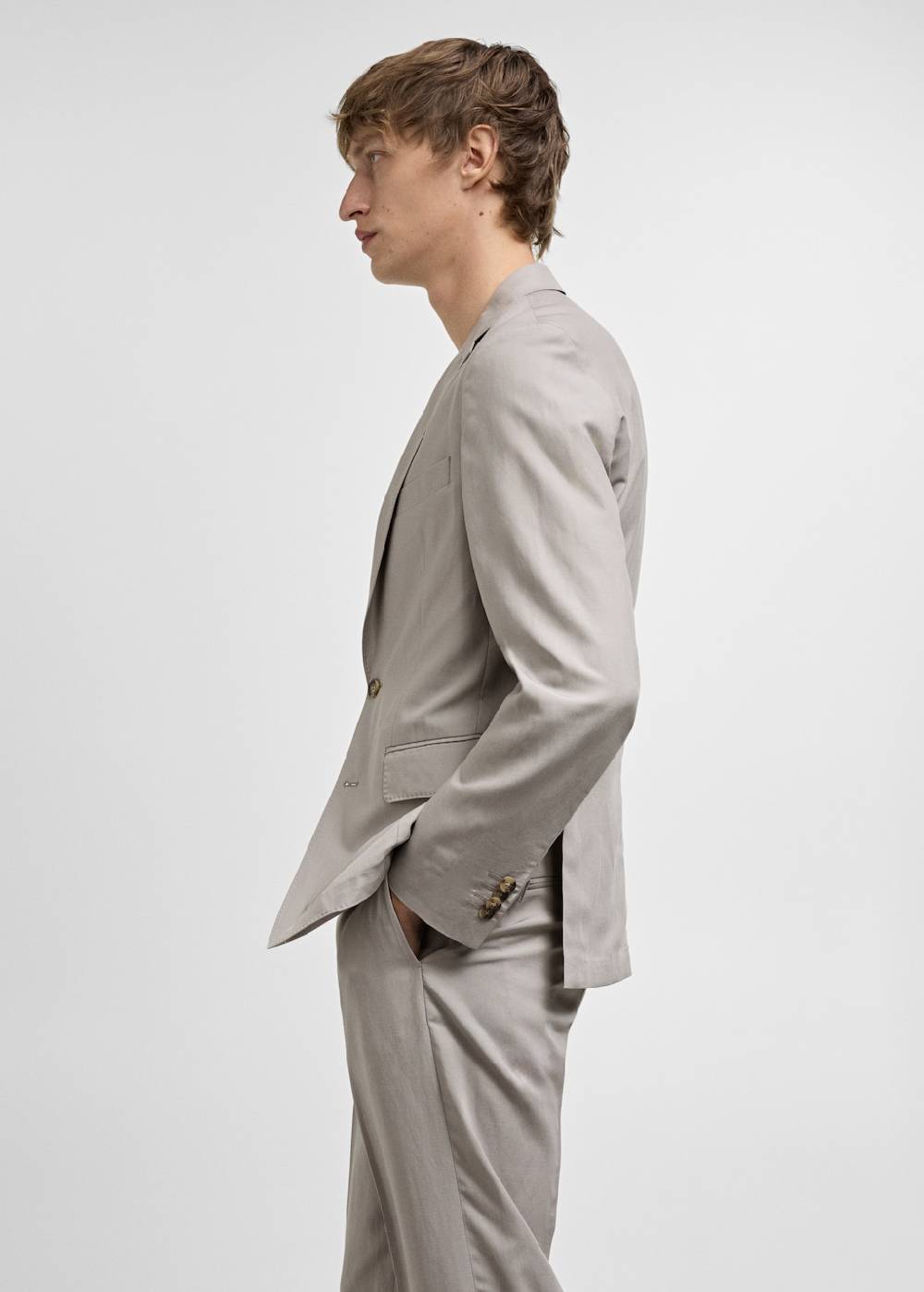Mango Slim Fit-Anzugblazer aus Leinengemisch im Angebot