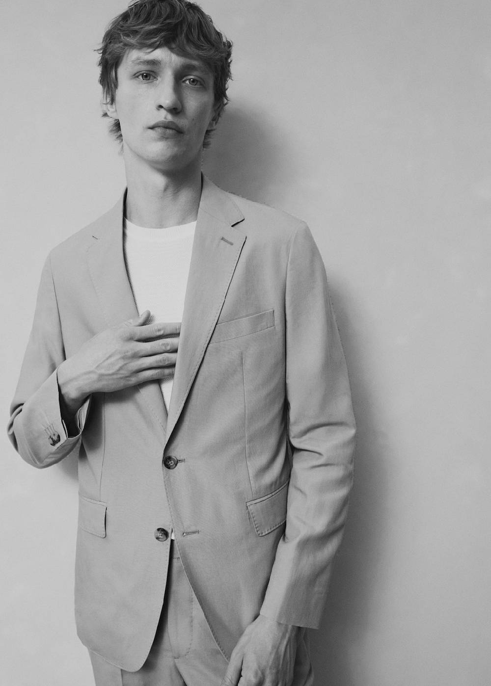 Mango Slim Fit-Anzugblazer aus Leinengemisch im Angebot