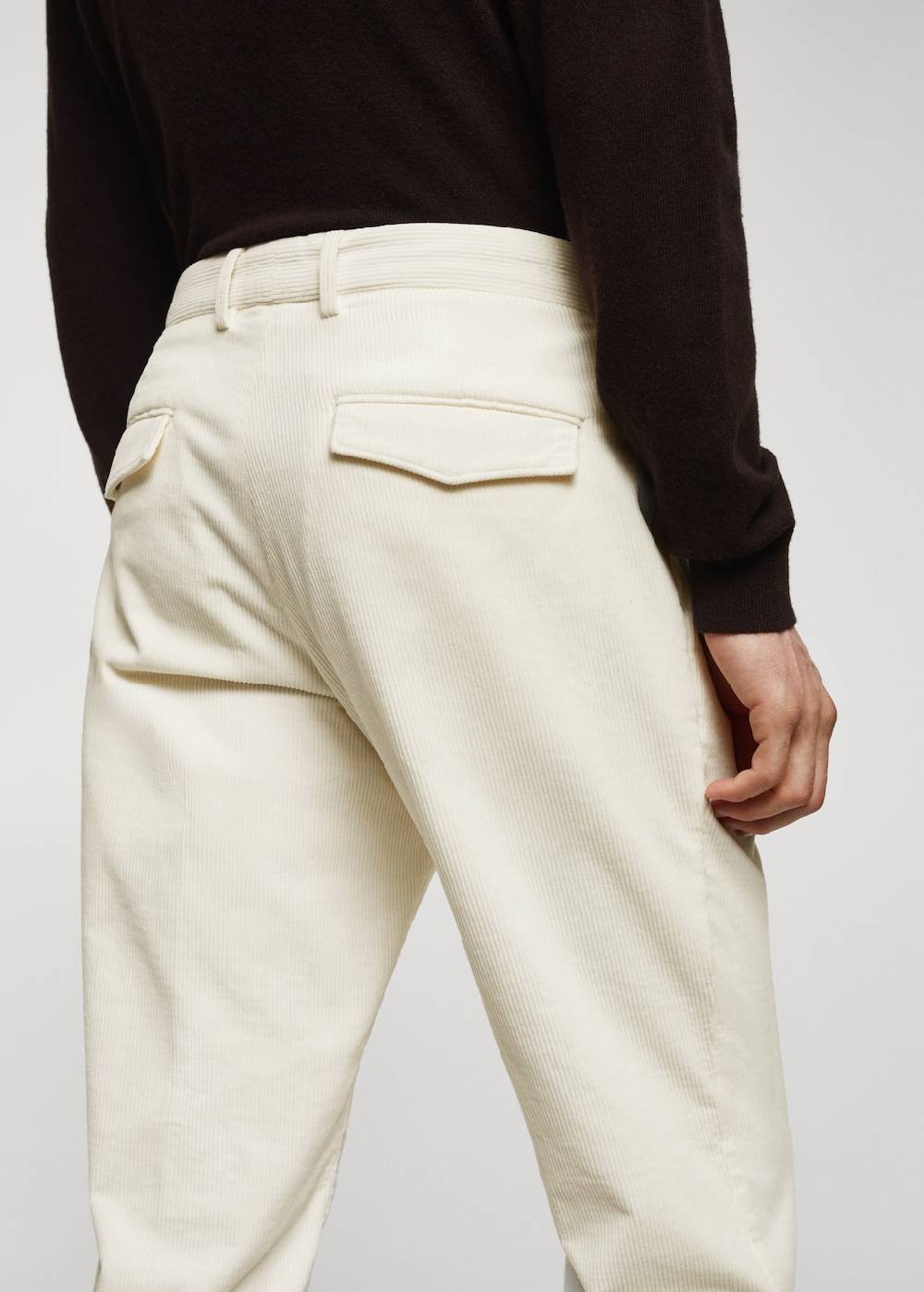 Mango Bundfaltenhose aus Cord Kostenloser Versand