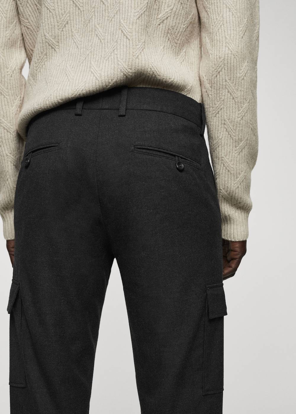 Mango Cargohose mit Bundfalten Fabrik Onlineshop