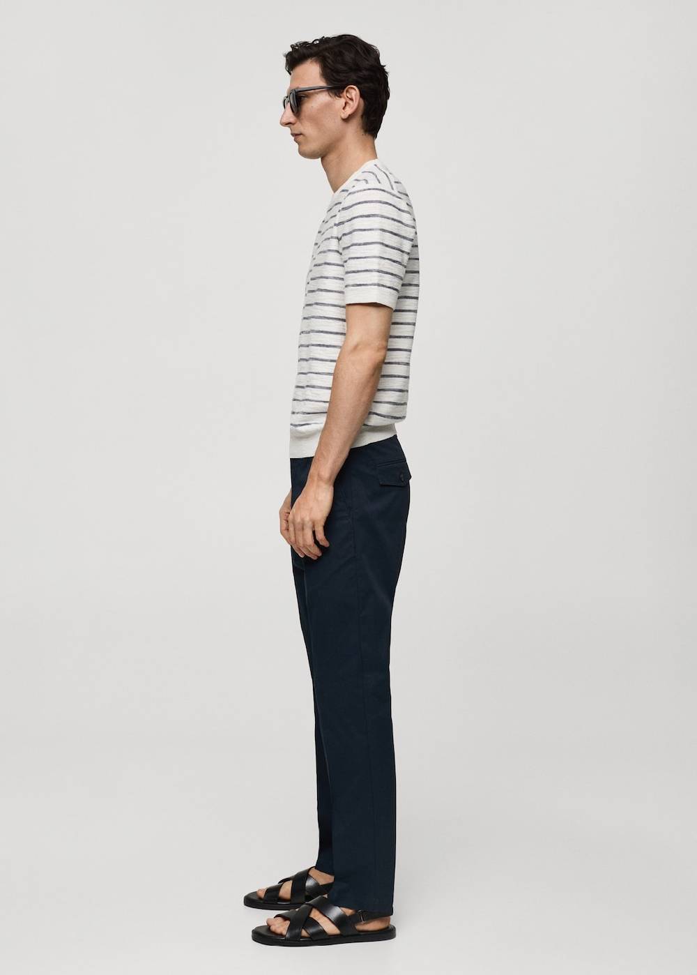 Mango Gestreiftes T-Shirt aus Baumwollstrick Preisnachlass