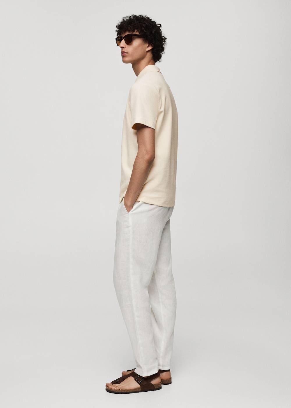 Mango Strukturiertes Regular-Fit-Poloshirt aus Baumwolle Neueste Stile