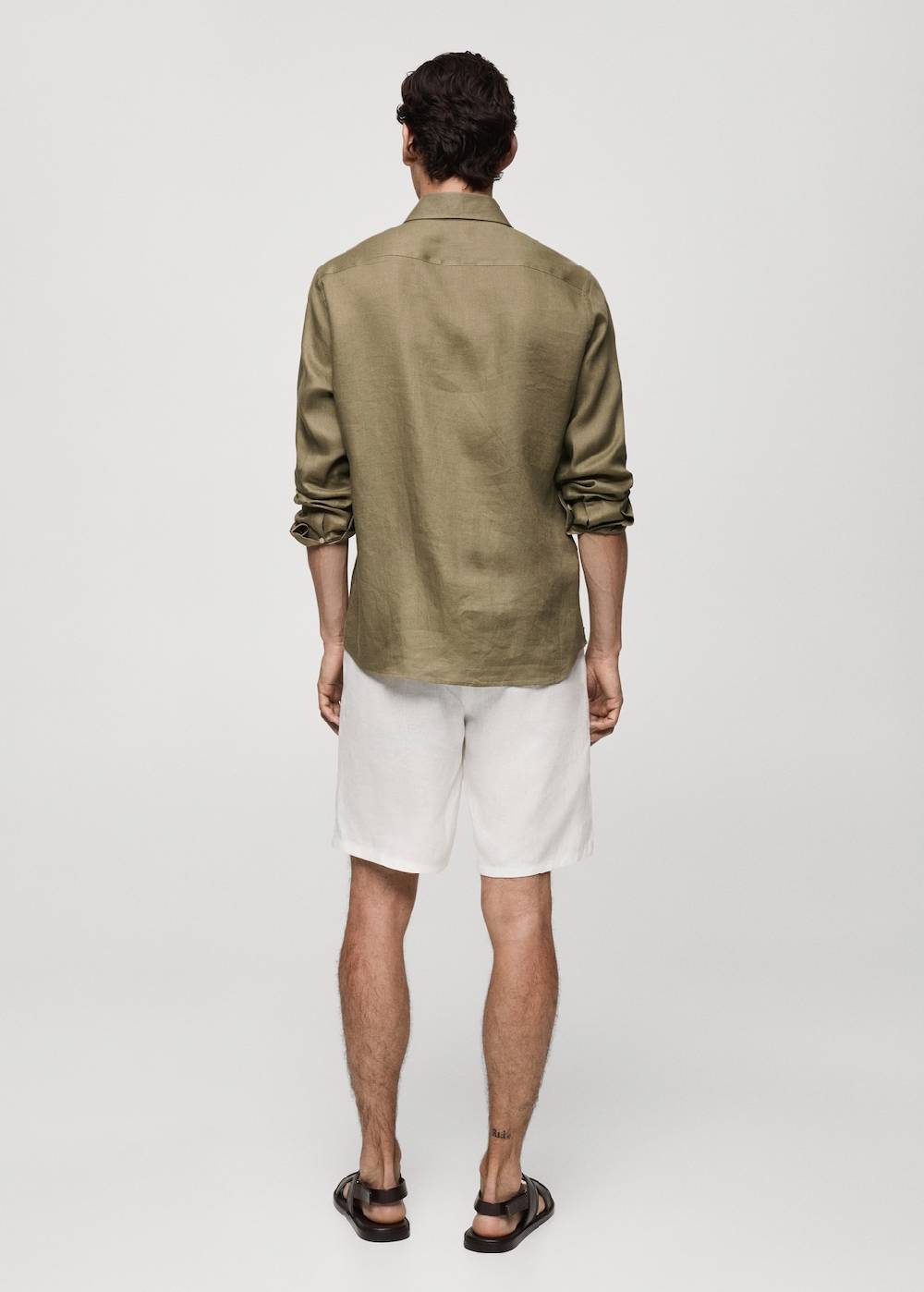 Mango Regular Fit-Hemd aus 100 % Leinen Begrenzt auf 3 Tage