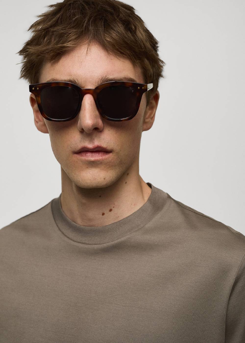 Mango Slim-Fit-T-Shirt aus 100 % Baumwolle Speichern exportieren