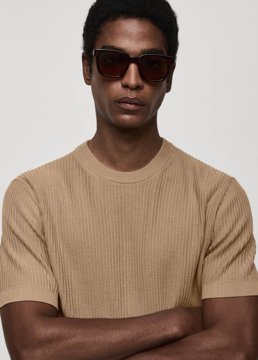 Mango Geripptes Strick-T-Shirt Black Friday Preise